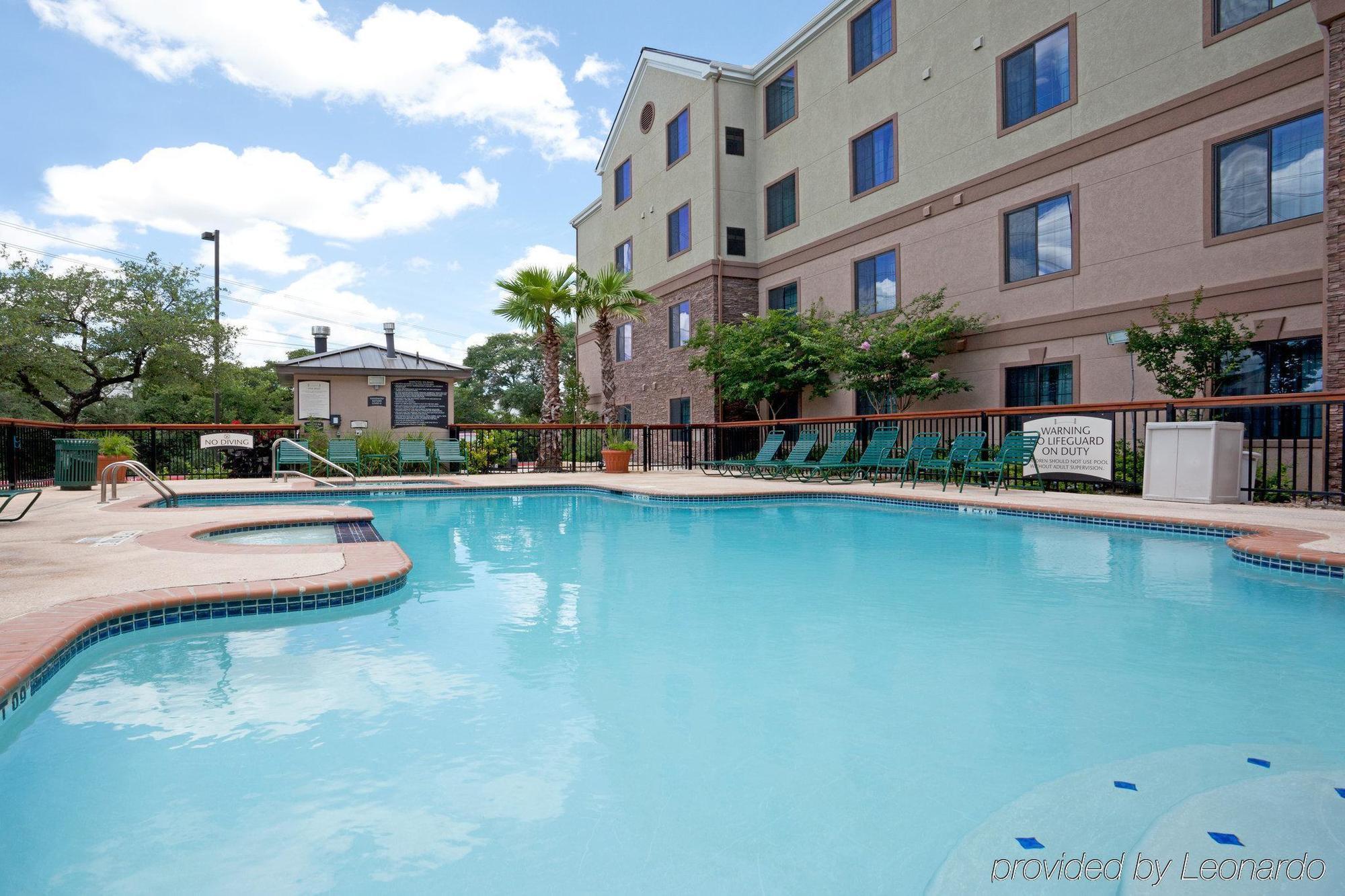 Staybridge Suites San Antonio Nw Near Six Flags Fiesta, An Ihg Hotel Eksteriør billede