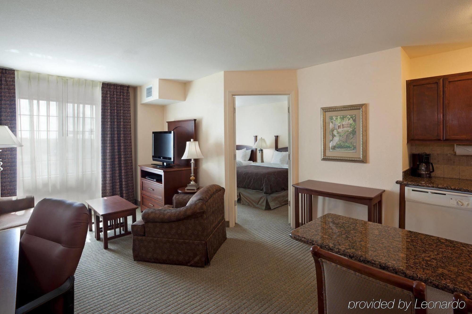 Staybridge Suites San Antonio Nw Near Six Flags Fiesta, An Ihg Hotel Eksteriør billede